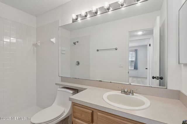 11286 LAKE MANDARIN Circle E, Jacksonville, FL 32223