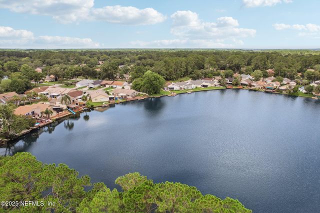 11286 LAKE MANDARIN Circle E, Jacksonville, FL 32223