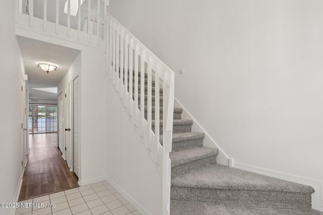 11286 LAKE MANDARIN Circle E, Jacksonville, FL 32223