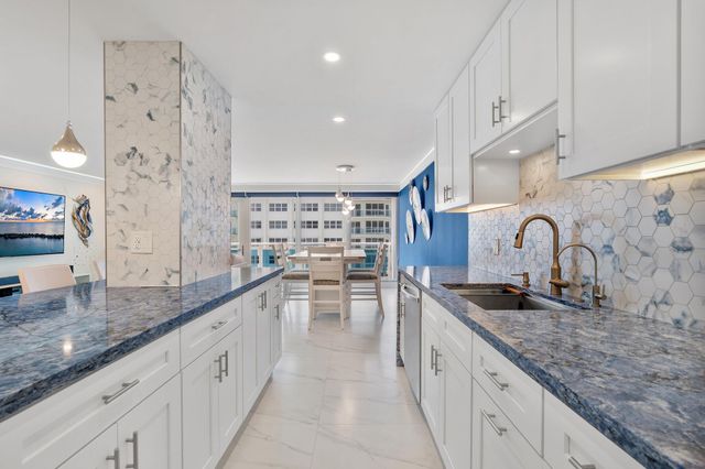 3430 GALT OCEAN Drive 808, Fort Lauderdale, FL 33308