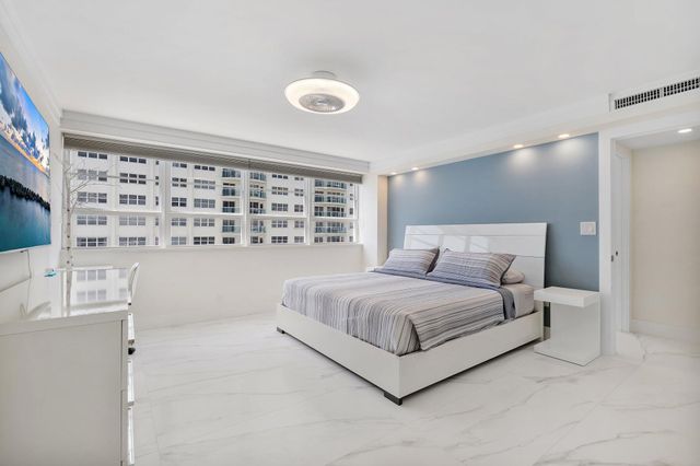 3430 GALT OCEAN Drive 808, Fort Lauderdale, FL 33308