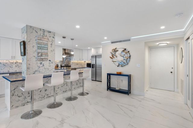 3430 GALT OCEAN Drive 808, Fort Lauderdale, FL 33308