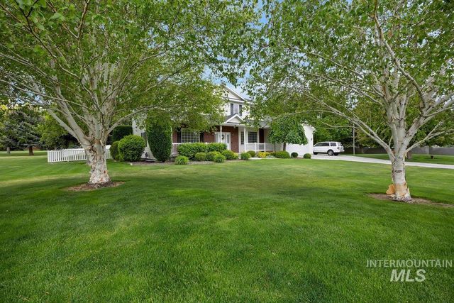 3018 Laurelwood Dr, Twin Falls, ID 83301