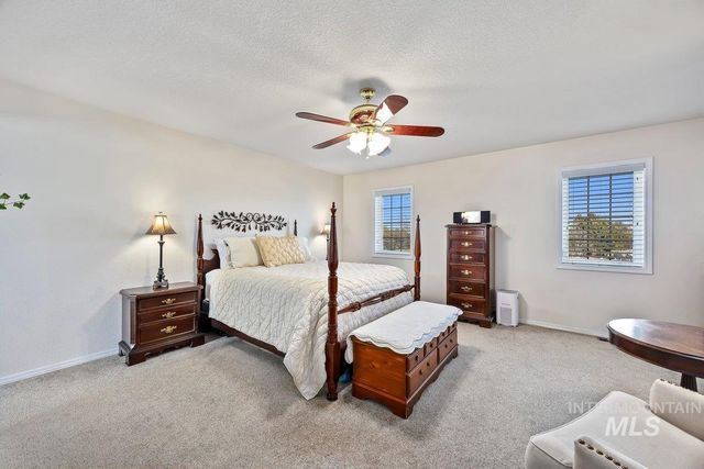 3018 Laurelwood Dr, Twin Falls, ID 83301