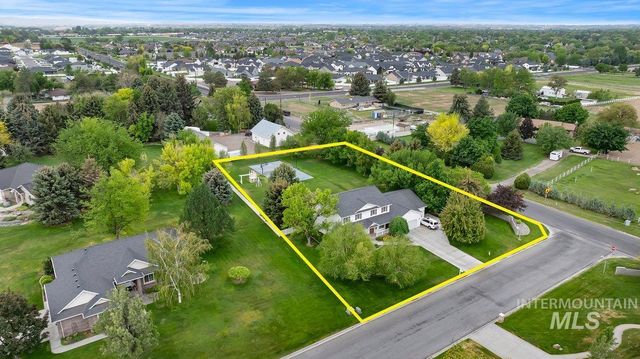 3018 Laurelwood Dr, Twin Falls, ID 83301
