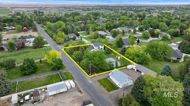 3018 Laurelwood Dr, Twin Falls, ID 83301