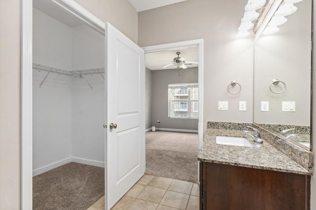 8350 Ep True Parkway 2205, West Des Moines, IA 50266