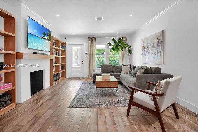 2311 SW 9th Ave, Miami, FL 33129