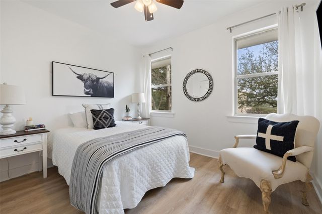 114 Crest View DR, Wimberley, TX 78676