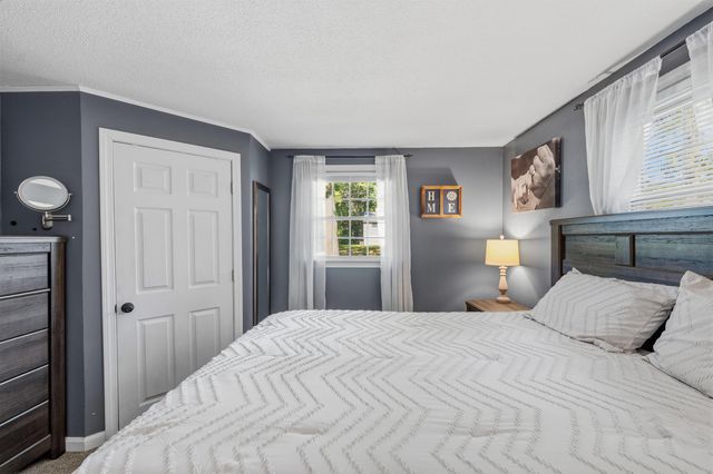85 Belmont Drive, Merrimack, NH 03054