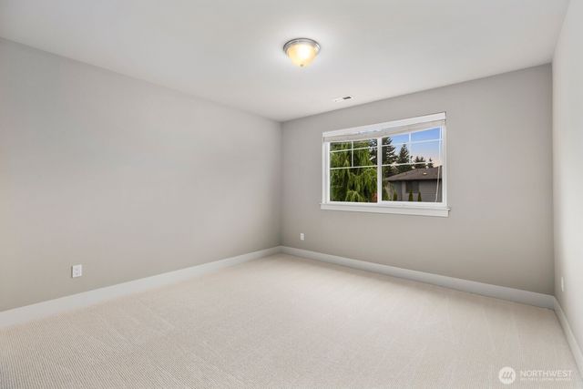 3725 200th Place SE, Bothell, WA 98012