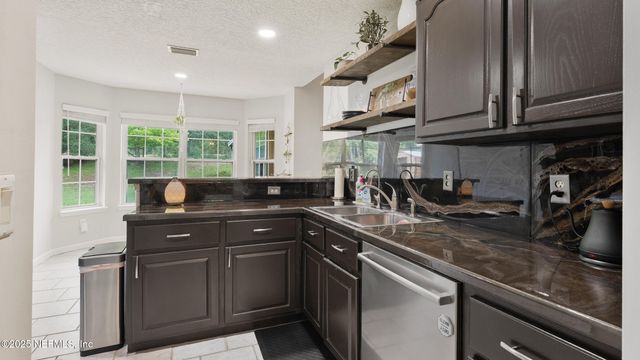 4410 TARRAGON Avenue, Middleburg, FL 32068