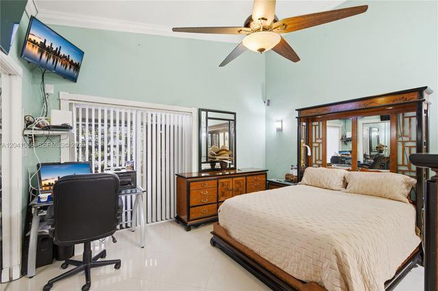 9622 SW 146th Ave, Miami, FL 33186