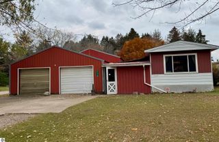 2430 Ruby Street, Mt Pleasant, MI 48858