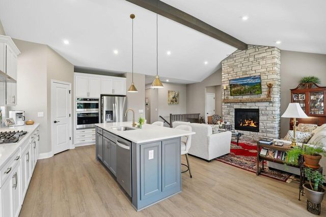 2176 Ridgeline Drive, Hebron, KY 41048