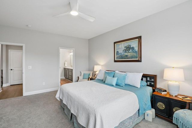 2176 Ridgeline Drive, Hebron, KY 41048