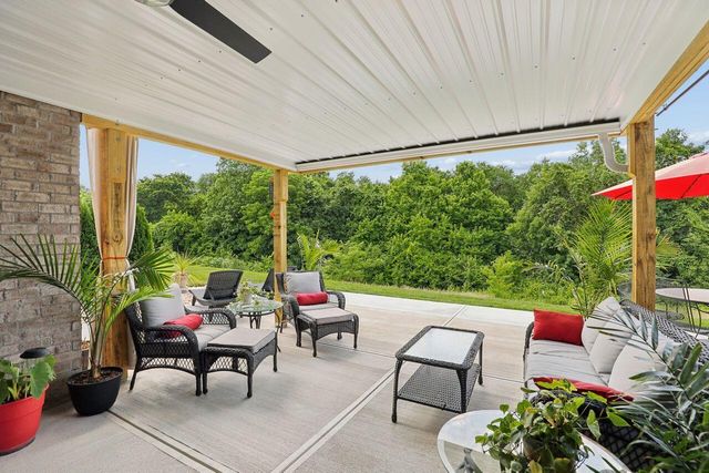 2176 Ridgeline Drive, Hebron, KY 41048