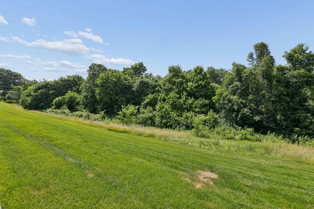 2176 Ridgeline Drive, Hebron, KY 41048