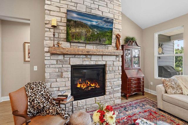 2176 Ridgeline Drive, Hebron, KY 41048