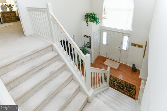 5 BROOKSTONE DR, Sicklerville, NJ 08081