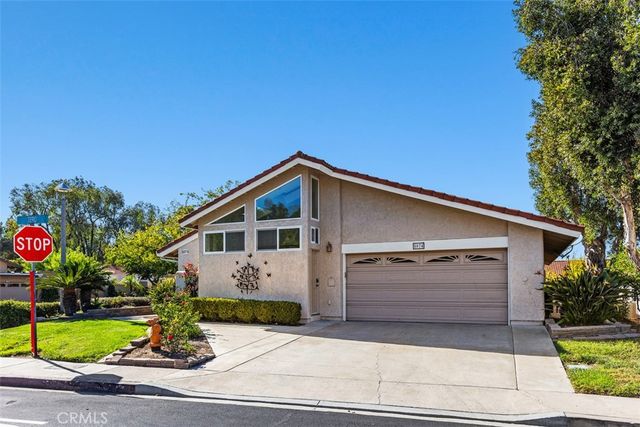 5074 Tero, Laguna Woods, CA 92637