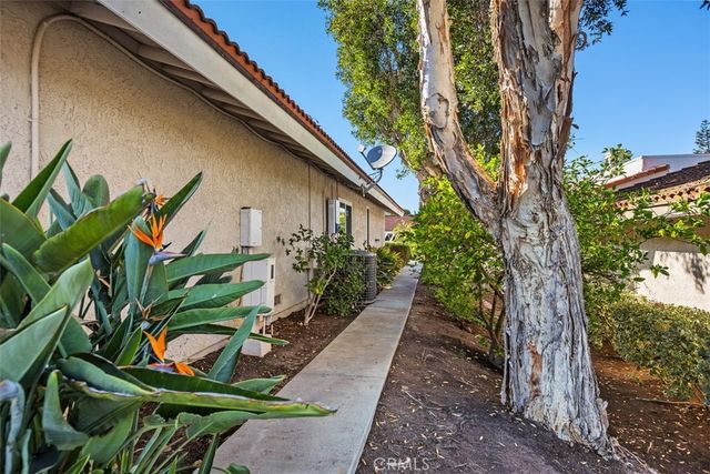 5074 Tero, Laguna Woods, CA 92637