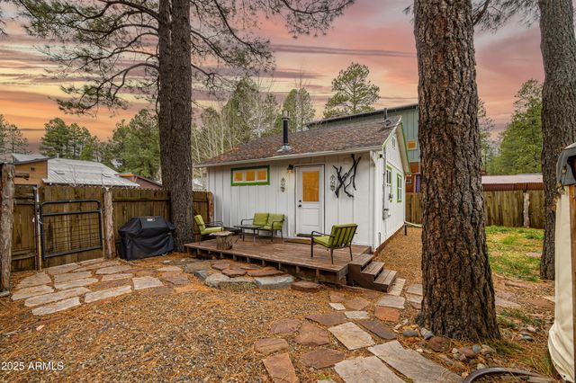 419 KIOWA --, Flagstaff, AZ 86005