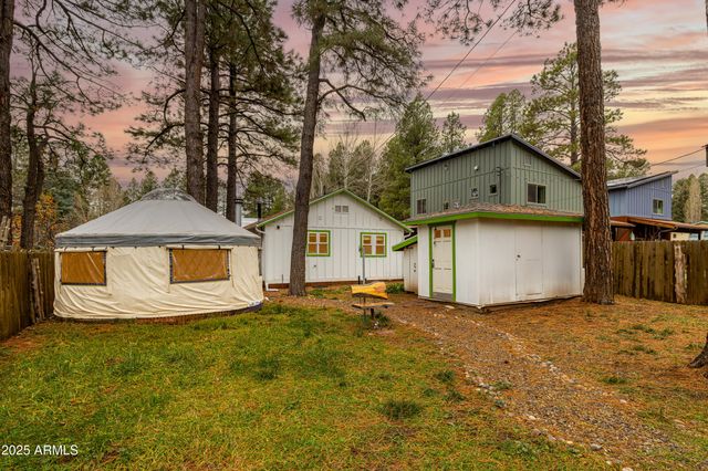 419 KIOWA --, Flagstaff, AZ 86005