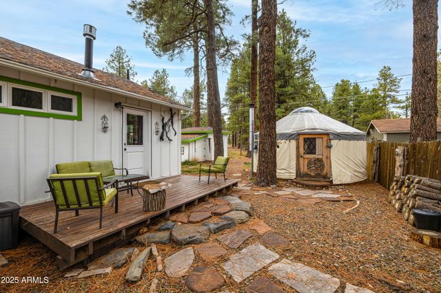 419 KIOWA --, Flagstaff, AZ 86005