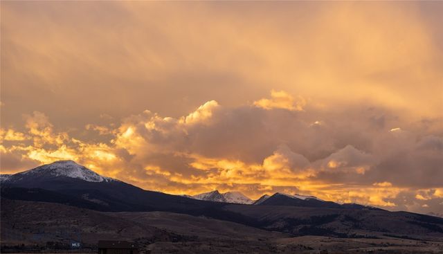 100 S Golden Eagle, Mcallister, MT 59740