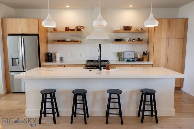 100 S Golden Eagle, Mcallister, MT 59740