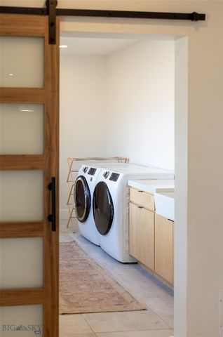 100 S Golden Eagle, Mcallister, MT 59740