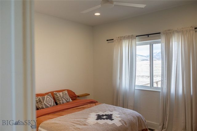 100 S Golden Eagle, Mcallister, MT 59740