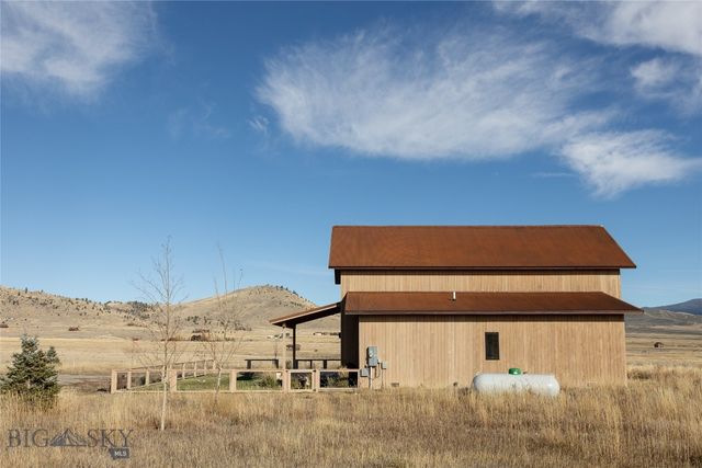 100 S Golden Eagle, Mcallister, MT 59740