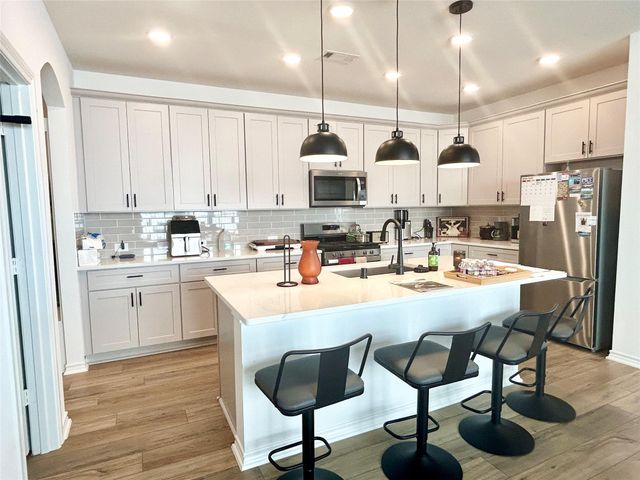 1357 Grass Bend Drive, Katy, TX 77493