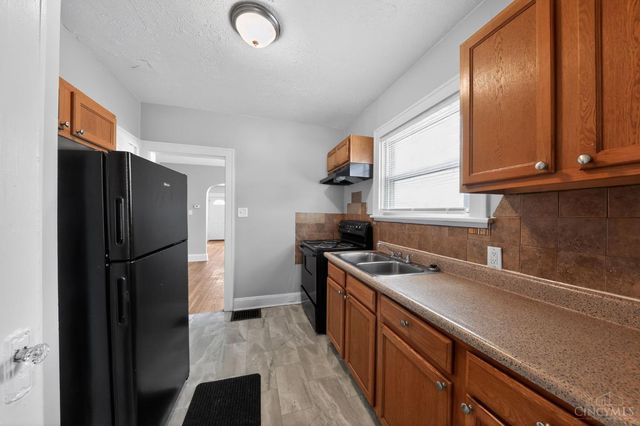 5605 Rhode Island Avenue, Cincinnati, OH 45212
