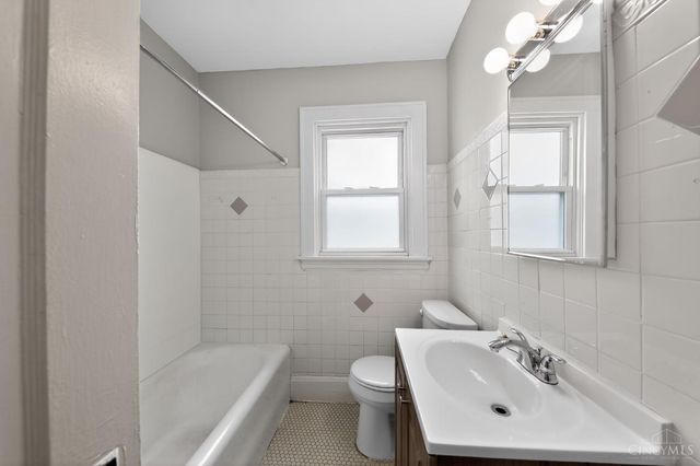 5605 Rhode Island Avenue, Cincinnati, OH 45212