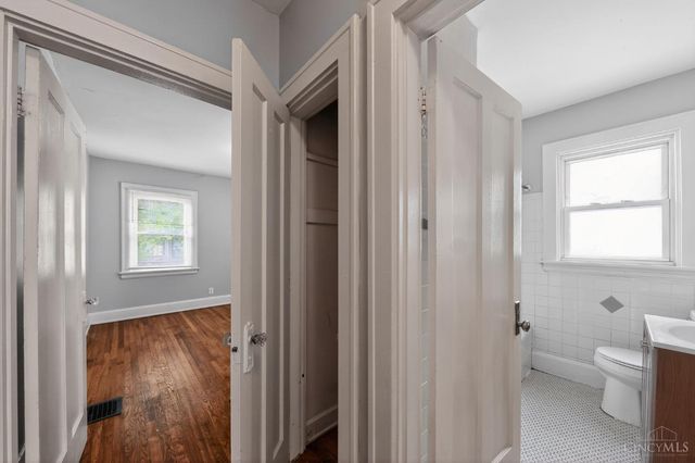 5605 Rhode Island Avenue, Cincinnati, OH 45212