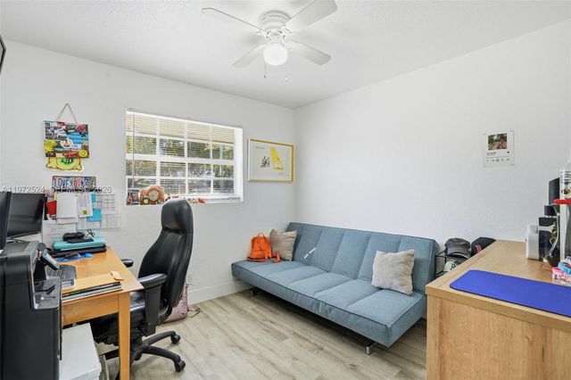 3221 NW 12th Pl, Lauderhill, FL 33311