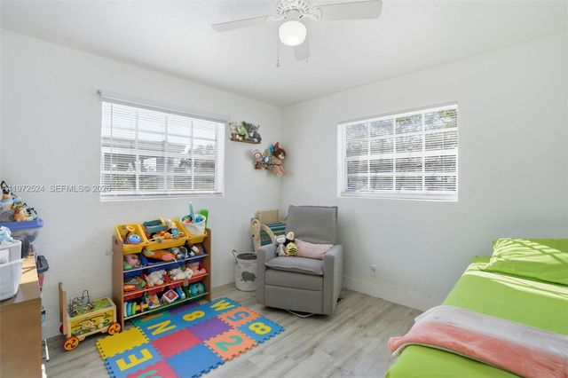 3221 NW 12th Pl, Lauderhill, FL 33311