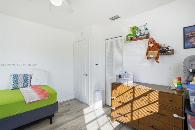 3221 NW 12th Pl, Lauderhill, FL 33311