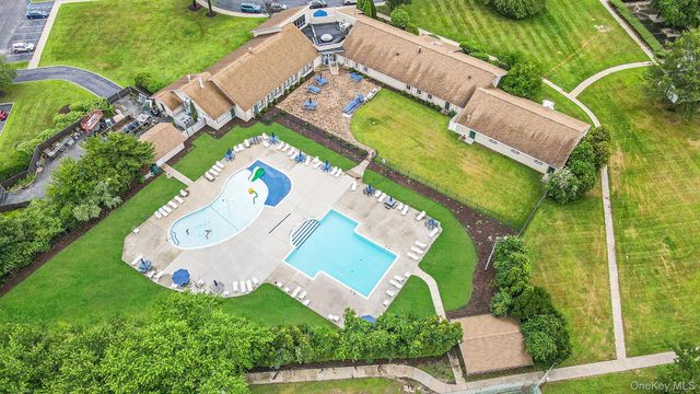 167 Pointe Circle N 167, Coram, NY 11727