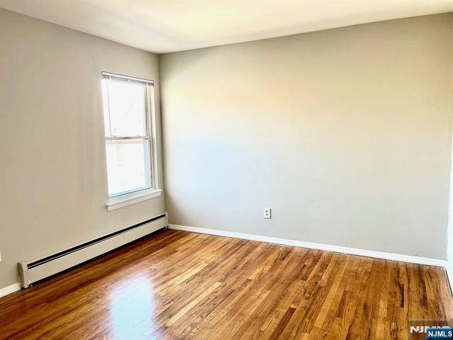 113 Paulison H2, Passaic, NJ 07055