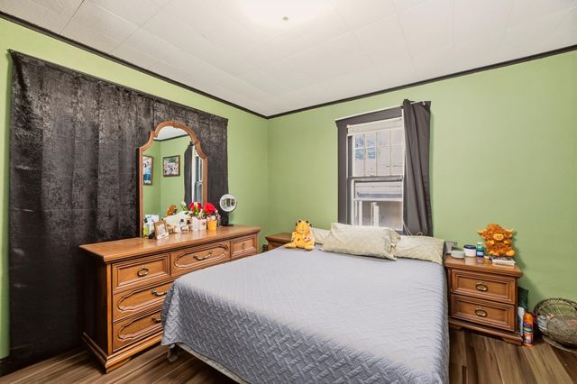 1010 S Dodge St, Wichita, KS 67213