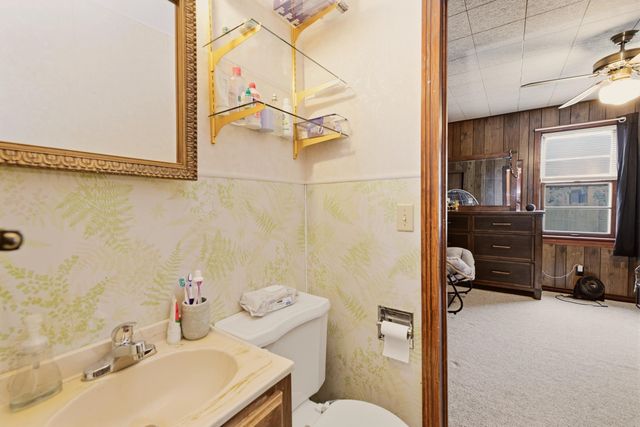 1010 S Dodge St, Wichita, KS 67213