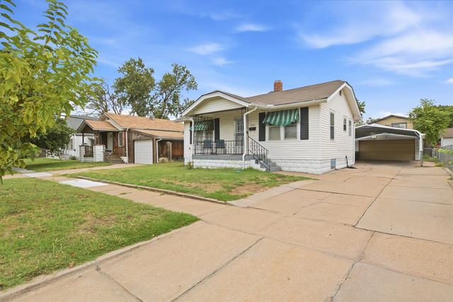 1010 S Dodge St, Wichita, KS 67213