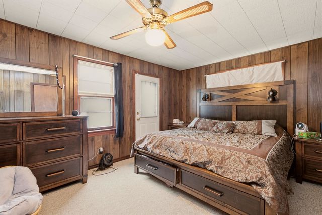 1010 S Dodge St, Wichita, KS 67213