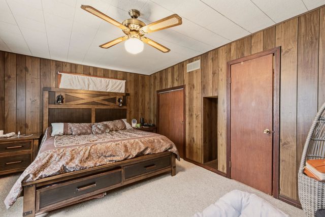 1010 S Dodge St, Wichita, KS 67213