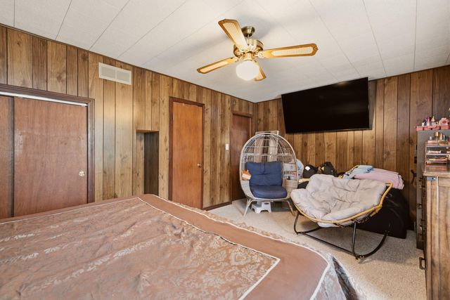 1010 S Dodge St, Wichita, KS 67213