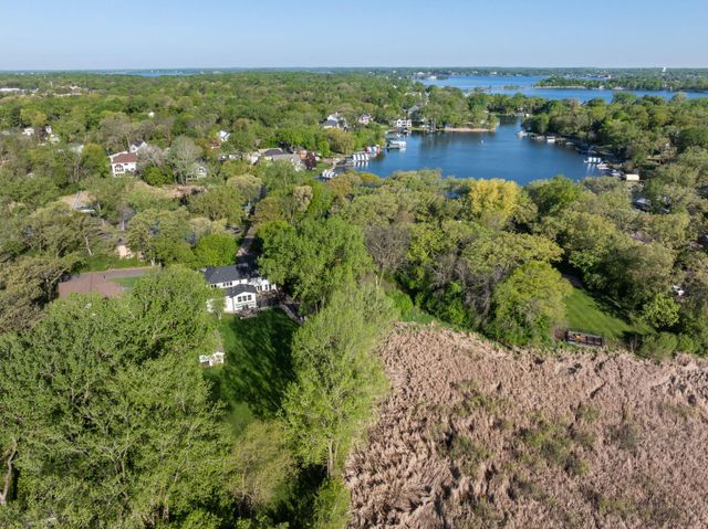 3141 Fairchild Avenue, Minnetonka, MN 55391